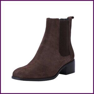 Leather Chelsea Ankle Boots, Slim Elastic Panels, Roomy Toe Box, Size Available